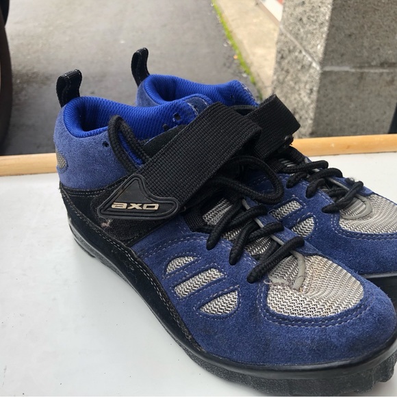 AXO Suede Women’s Blue White Cycling  Adjustable Hook cycling Shoes Size 37/5.5 - Picture 4 of 10